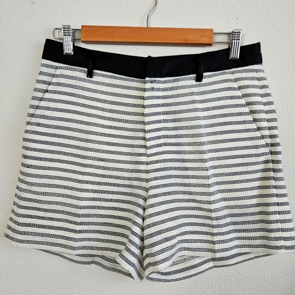 Rope Picnic Striped Black and White Women's Shorts Size 38 (Japan Size) - Picture 1 of 6